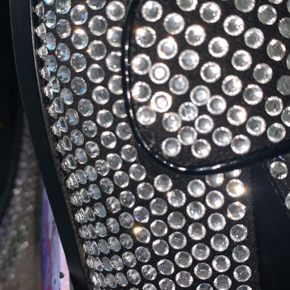 Jeffrey Campbell
Velvit Crystal
Embellished Loafer - Picture 17 of 17